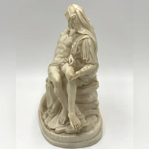 Michelangelo’s Pieta Sculpture by A. Santini: Madonna & Jesus after Crucifixion - Picture 5 of 16